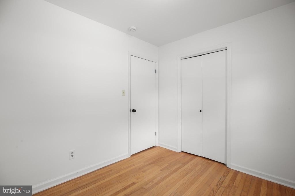 803 Grafton Street - Photo 20