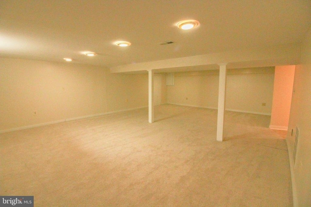 11 Hickory Lane - Photo 3