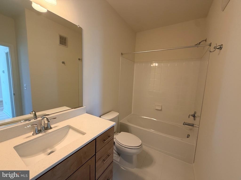 2548 Neabsco Common Place - Photo 26