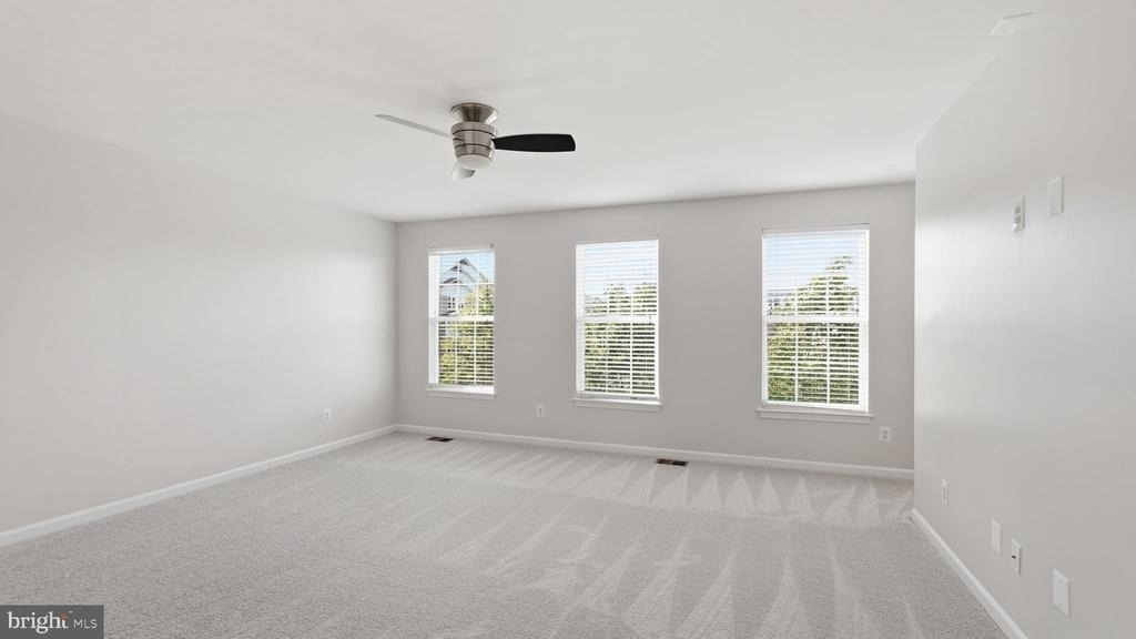 15360 Kensington Park Drive - Photo 16