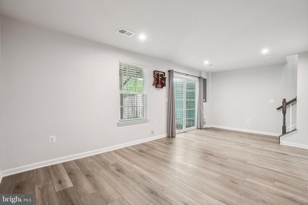 4502 Dale Creek Way - Photo 4