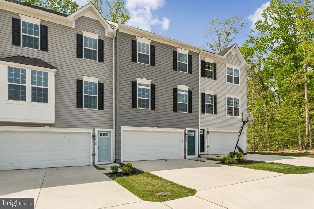4502 Dale Creek Way - Photo 1