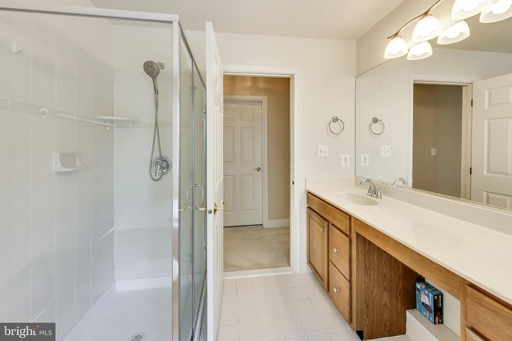 20090 Valhalla Square - Photo 31