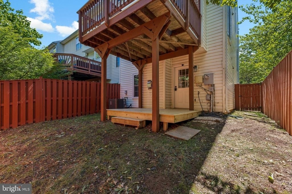 21957 Golden Spike Terrace - Photo 23