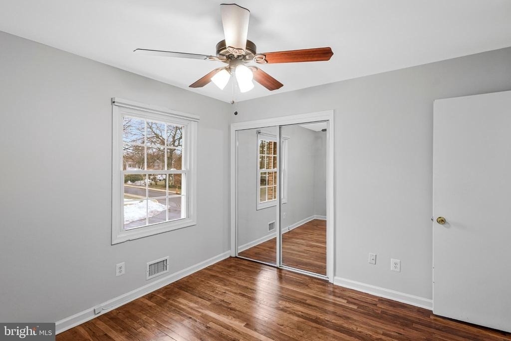 8330 Darlington Street - Photo 18