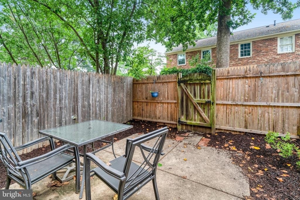 8330 Darlington Street - Photo 22