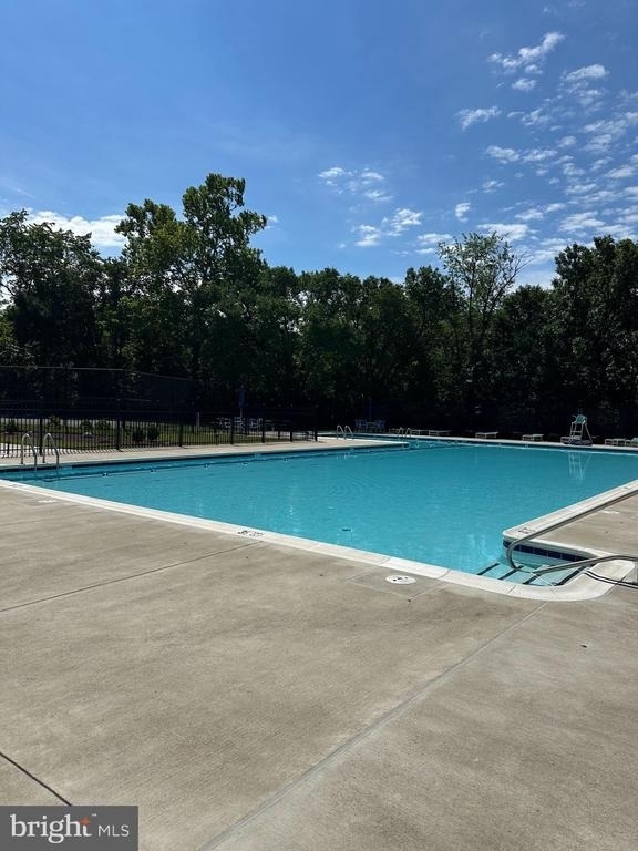 4002 Summer Hollow Court - Photo 47