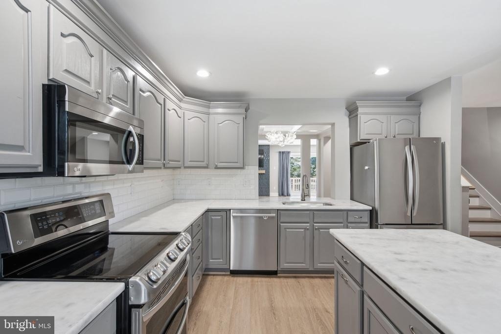 12087 Edgemere Circle - Photo 6
