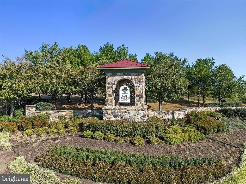 118 Twinleaf Way - Photo 1