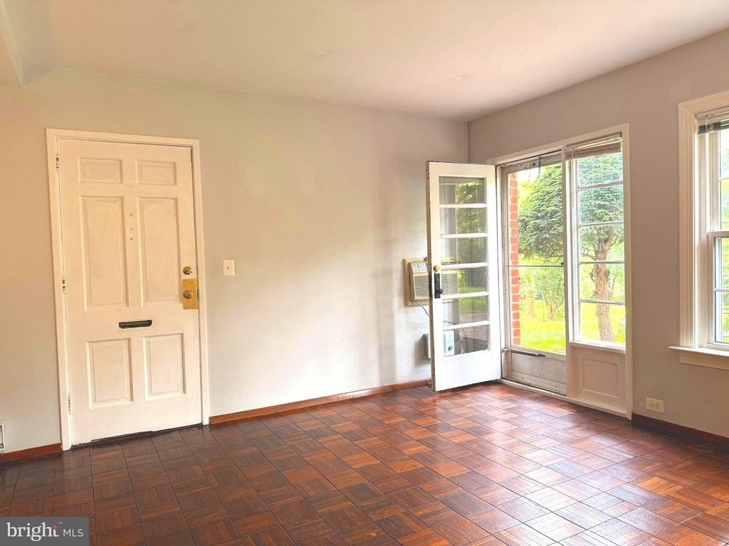 3211 Ravensworth Place - Photo 1