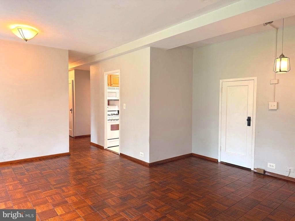 3211 Ravensworth Place - Photo 6