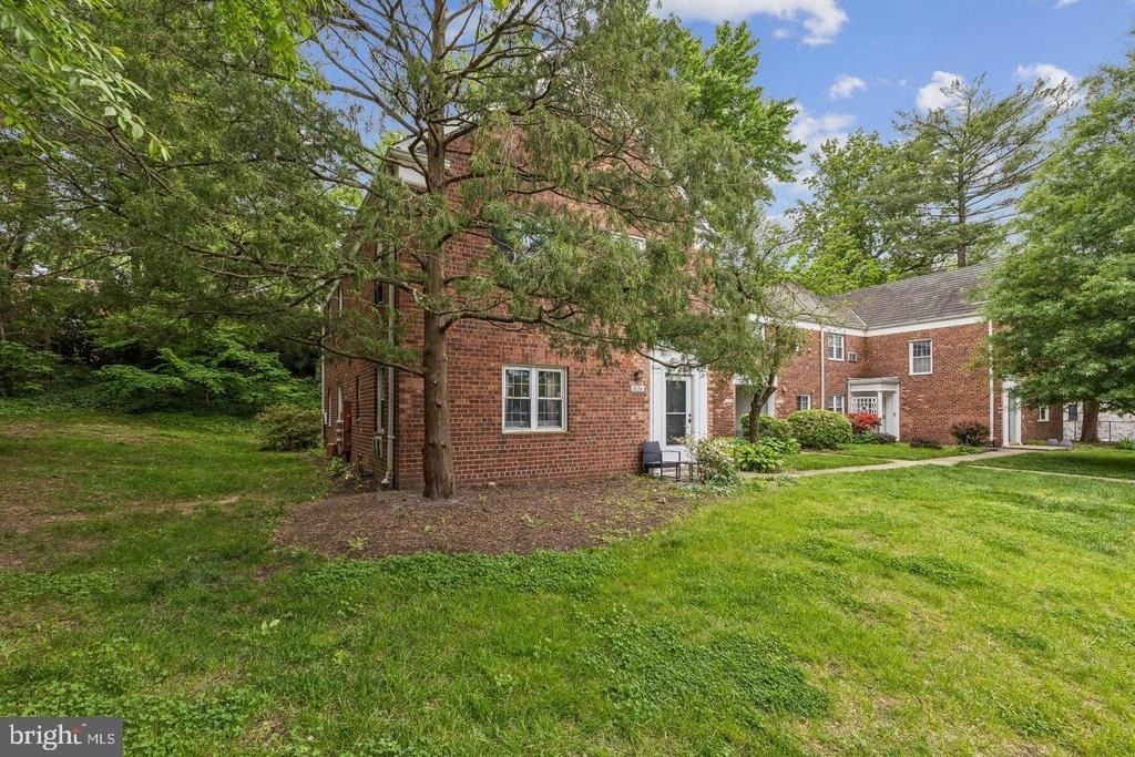 1024 Valley Drive - Photo 27