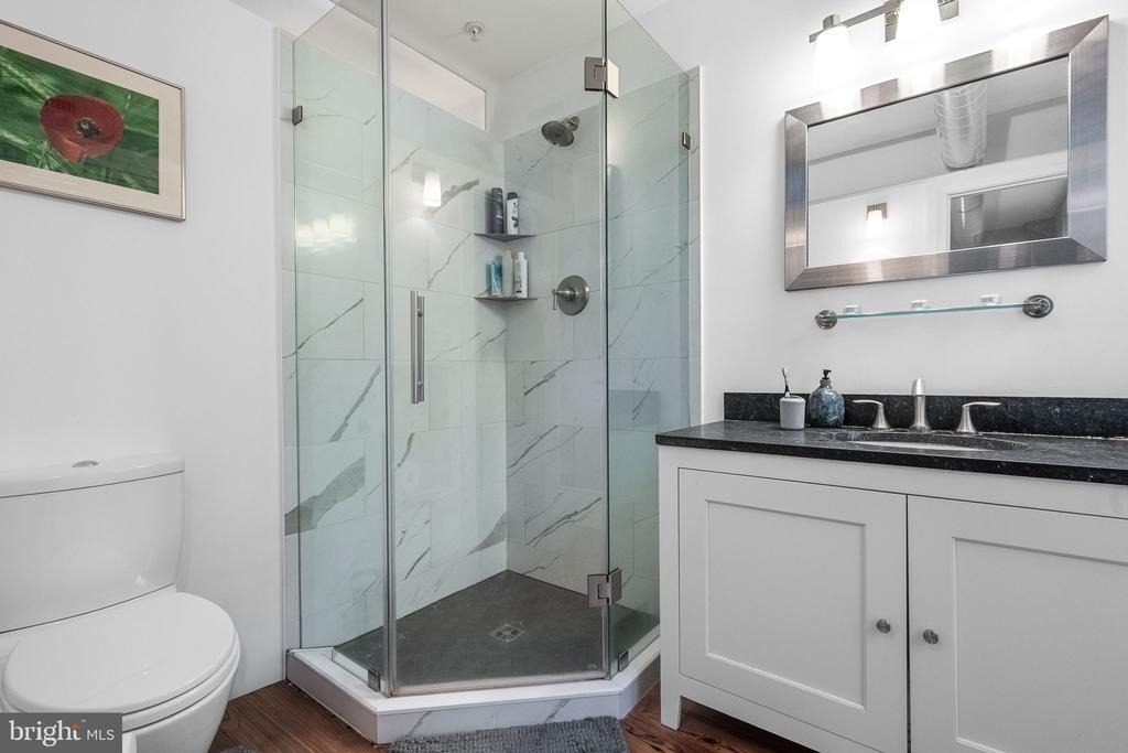 1210 Queen - Photo 28