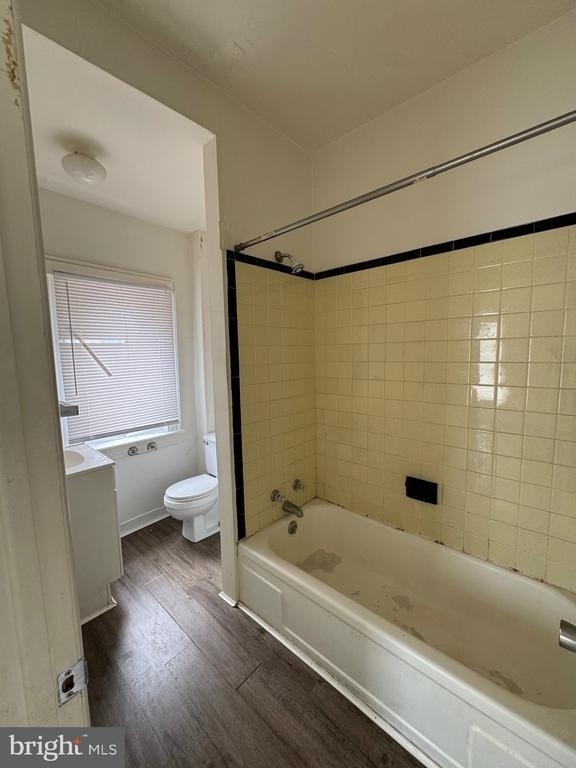 666 E Market Street - Photo 6