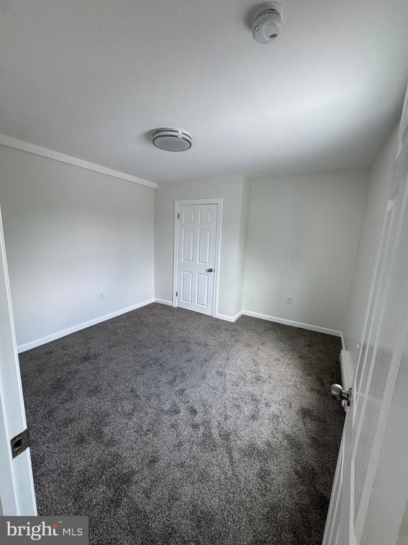 666 E Market Street - Photo 4