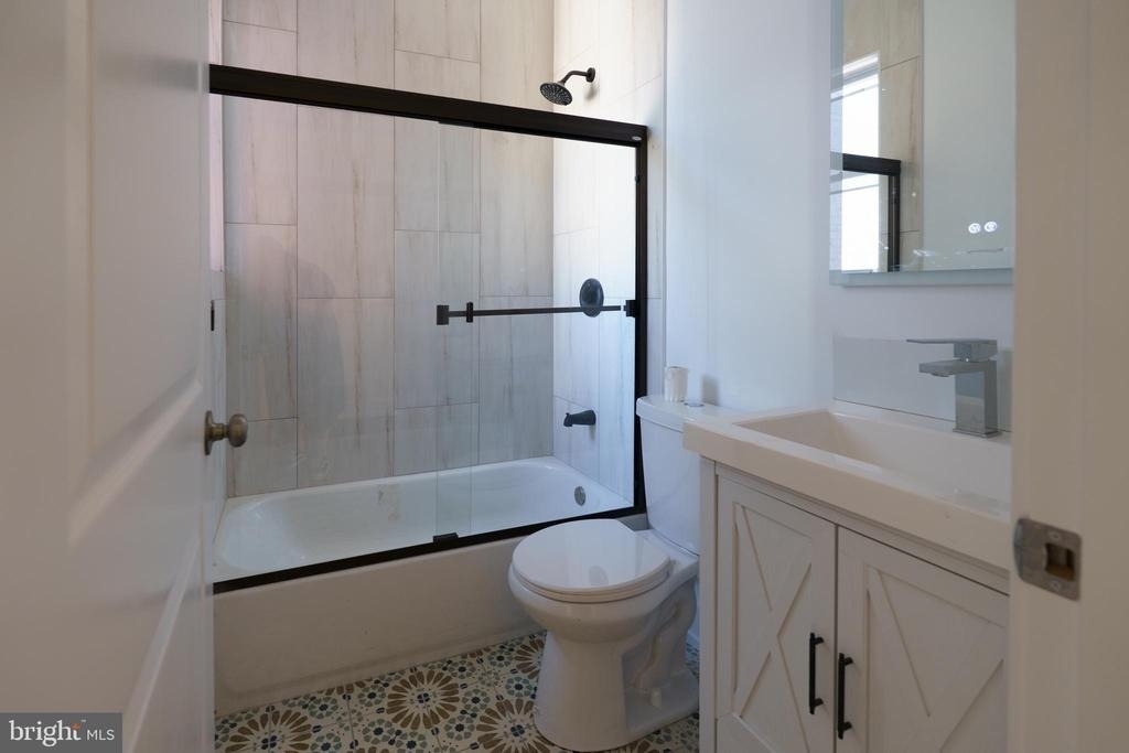 1926 S Lambert Street - Photo 15