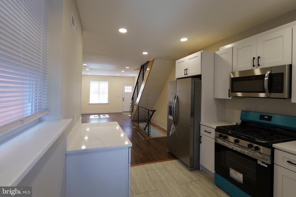 1926 S Lambert Street - Photo 10