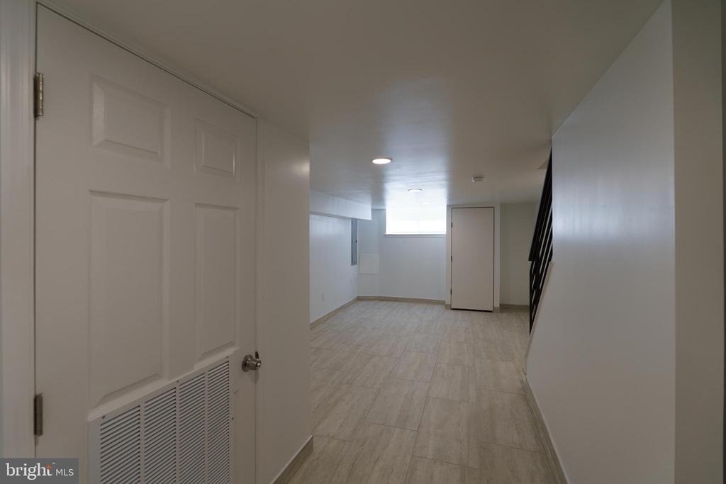 1926 S Lambert Street - Photo 28