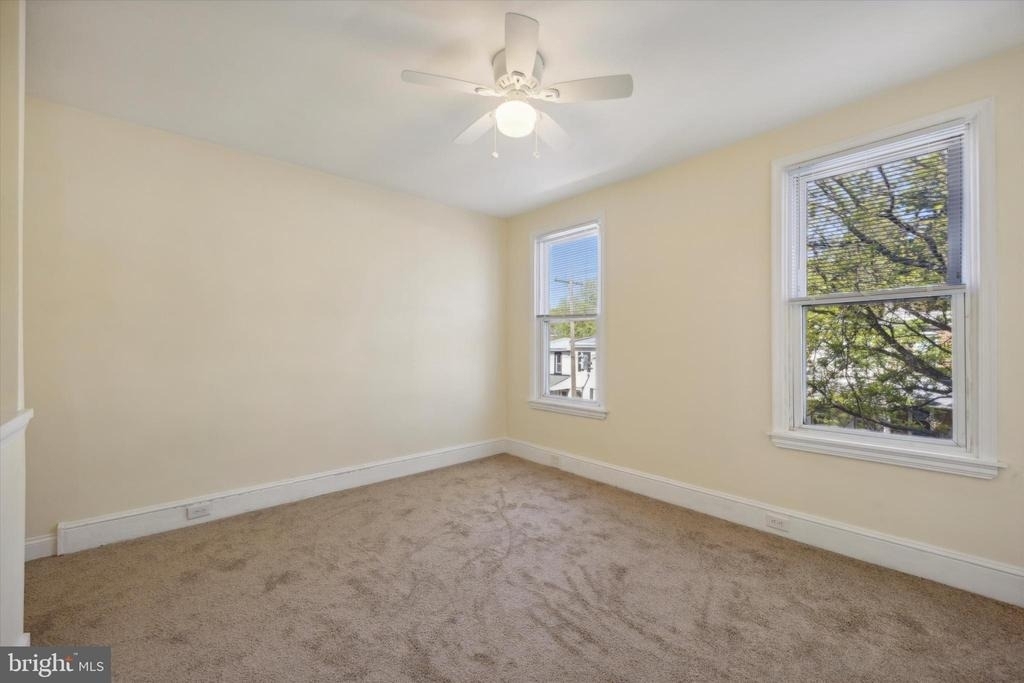 467 Ripka Street - Photo 7