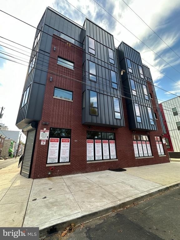 914 W Susquehanna Avenue - Photo 0