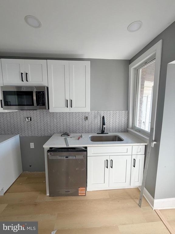 406 Kingsley Street - Photo 5