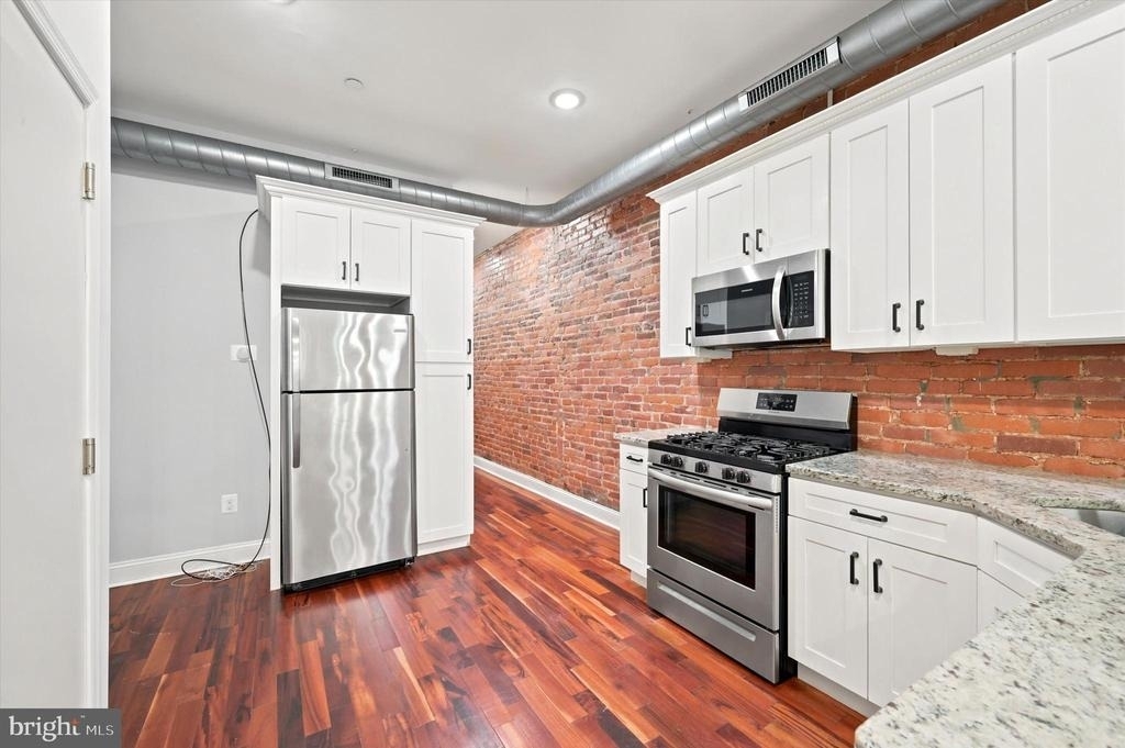 3220 W Diamond Street - Photo 4