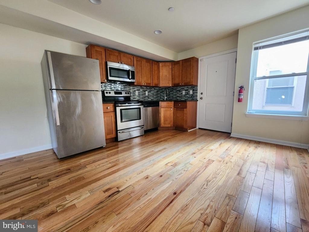 415 N 41st Street - Photo 5