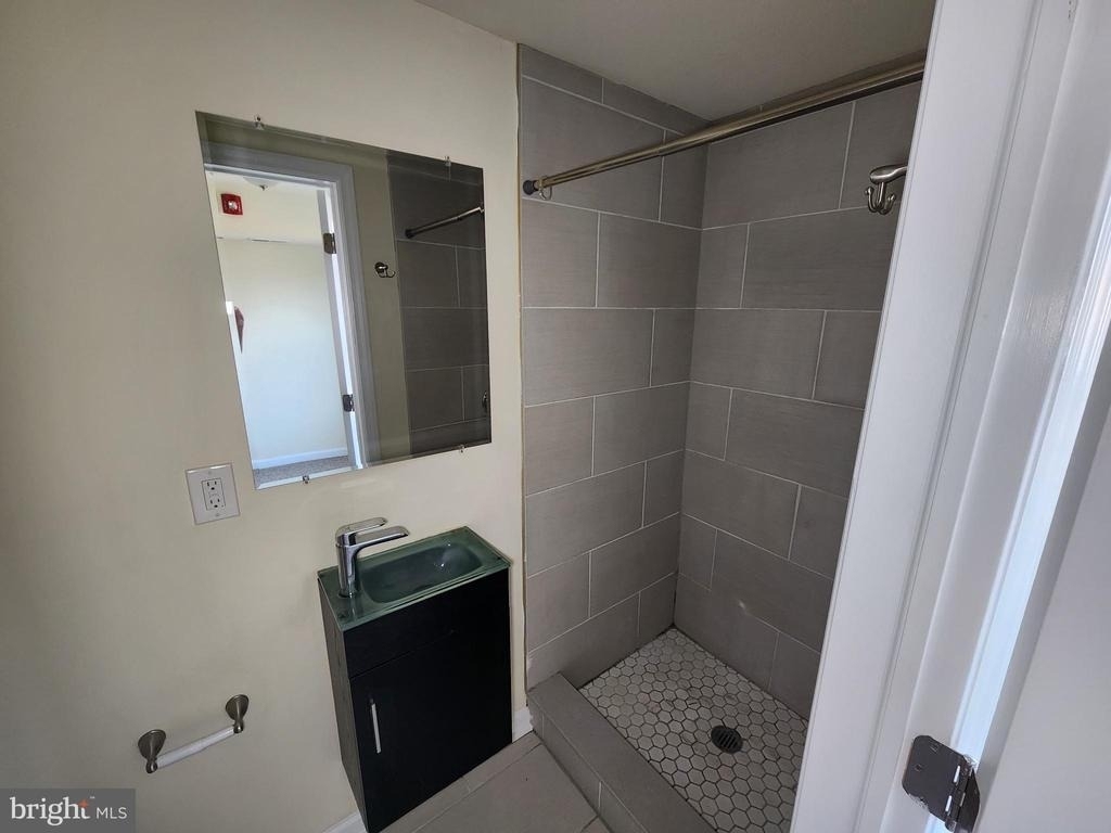 415 N 41st Street - Photo 7