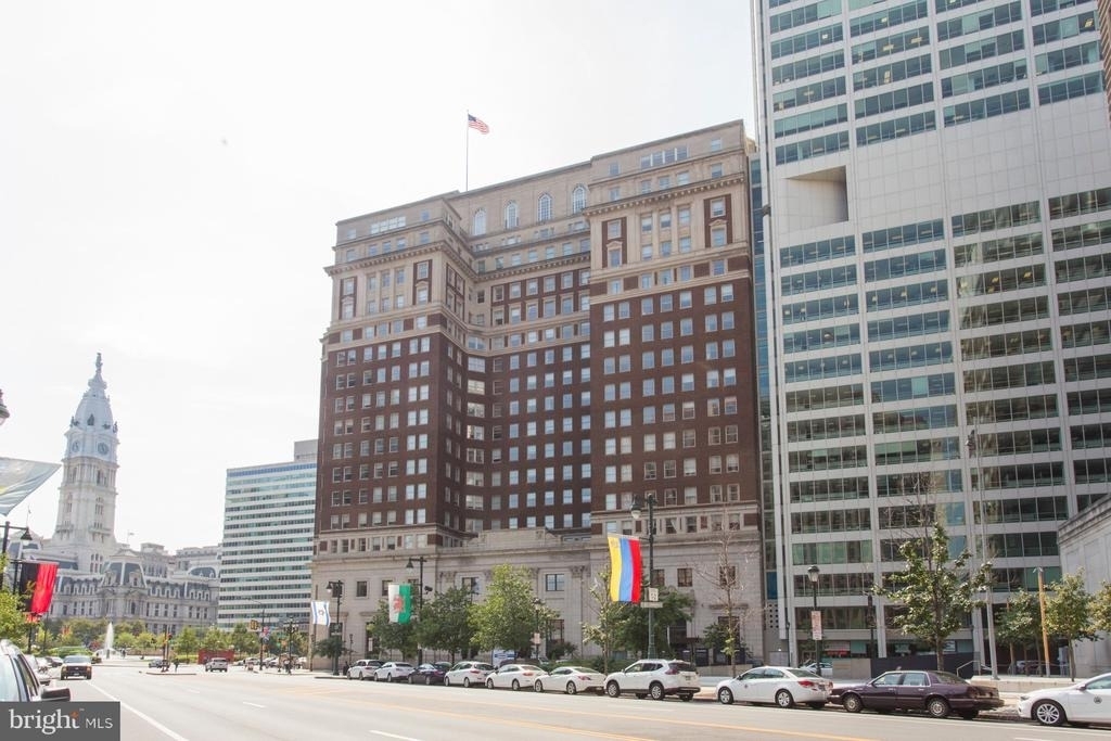 1600 Arch Street - Photo 10