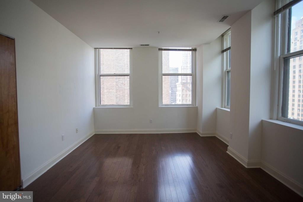 1600-2 Walnut Street - Photo 8