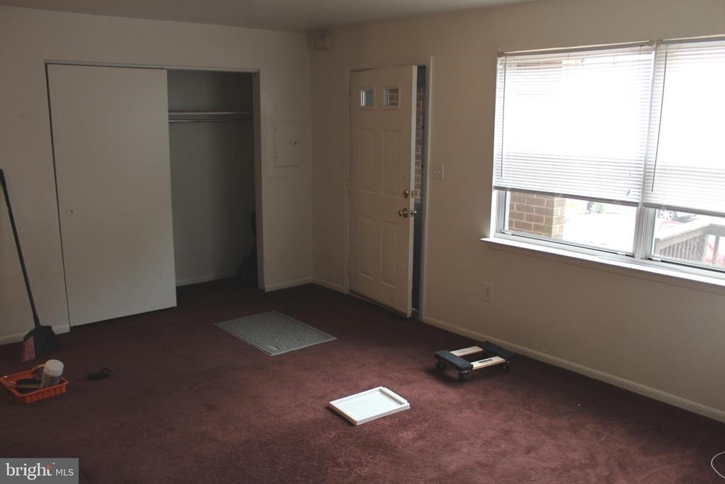 167 Parker Avenue - Photo 6