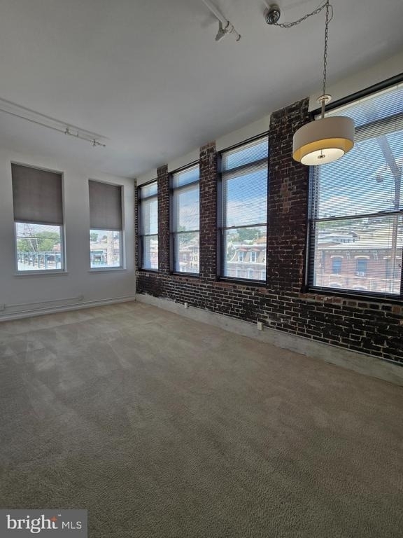 4368 Cresson Street - Photo 5