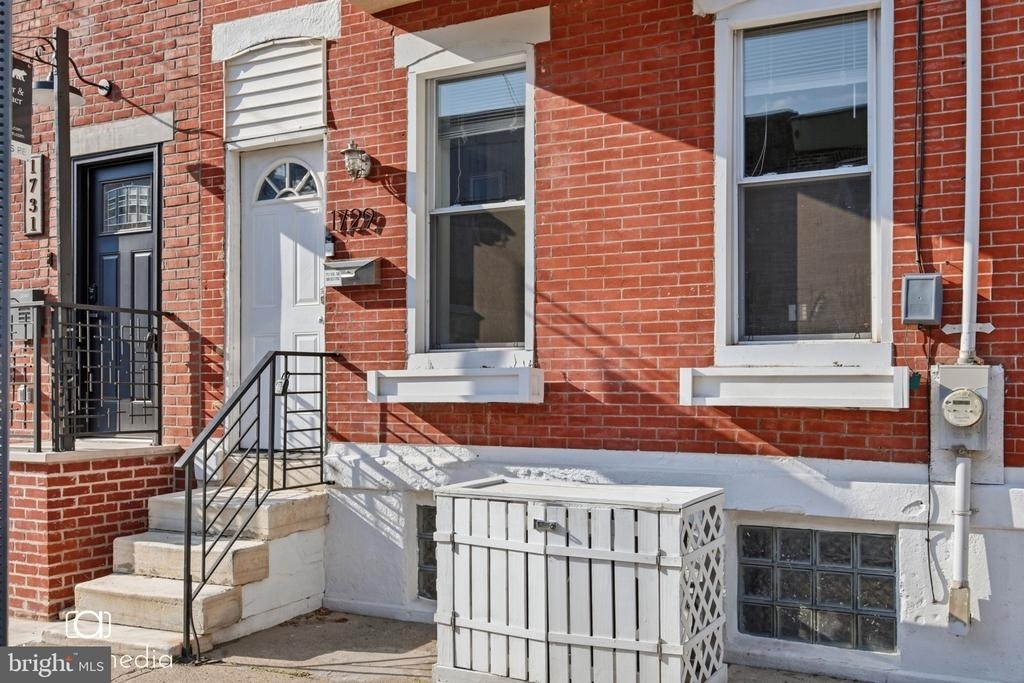 1729 Reed Street - Photo 1