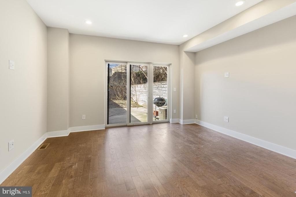 1250 N 25th Street - Photo 17