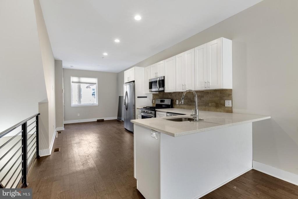 1250 N 25th Street - Photo 8