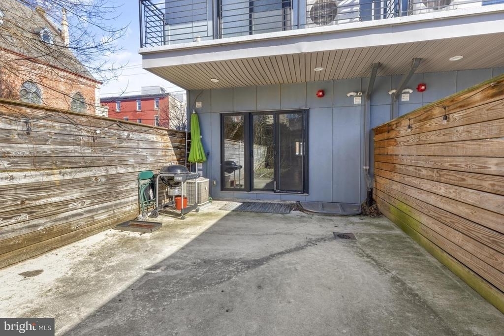 1250 N 25th Street - Photo 19