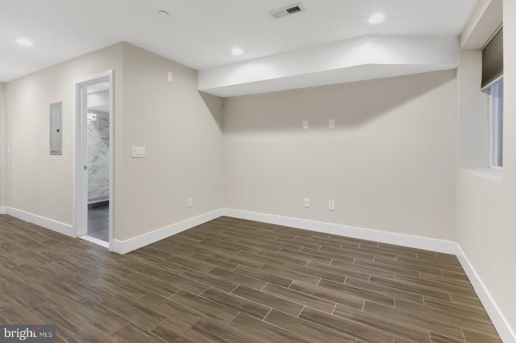 1250 N 25th Street - Photo 32
