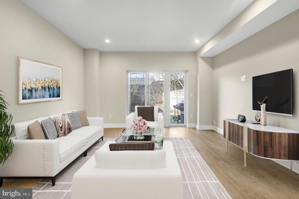 1250 N 25th Street - Photo 1