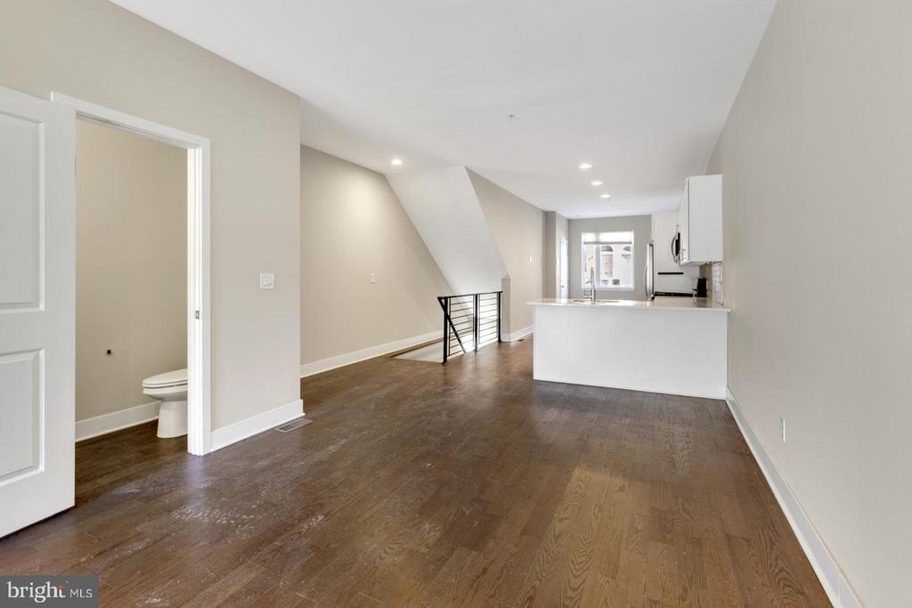 1250 N 25th Street - Photo 11