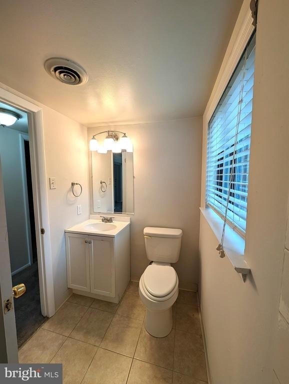 822 Putnam Boulevard - Photo 4