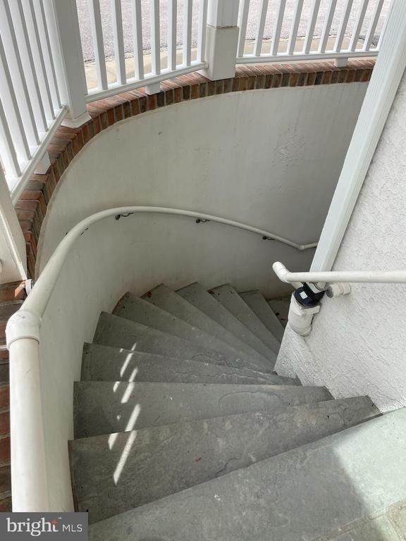 136 Garrett Avenue - Photo 8