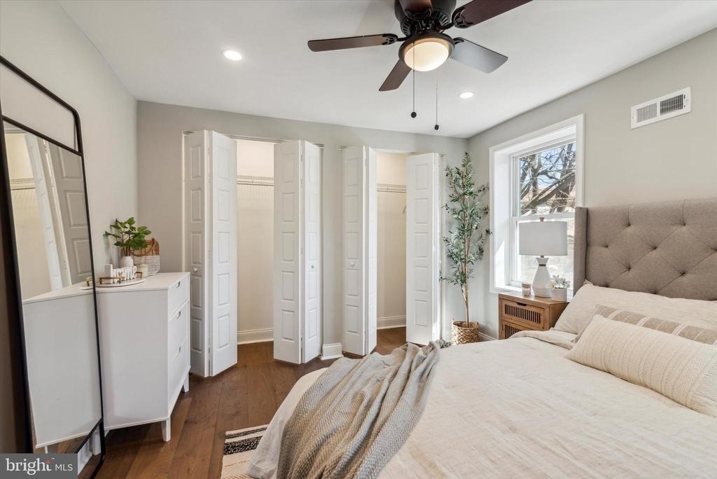 933 Henry Avenue - Photo 25