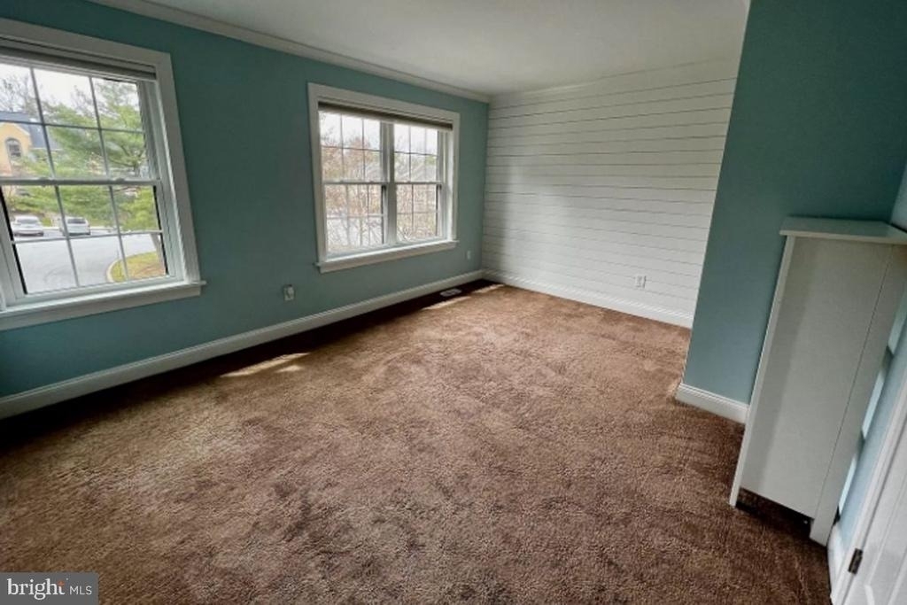 1424 Redwood Court - Photo 8