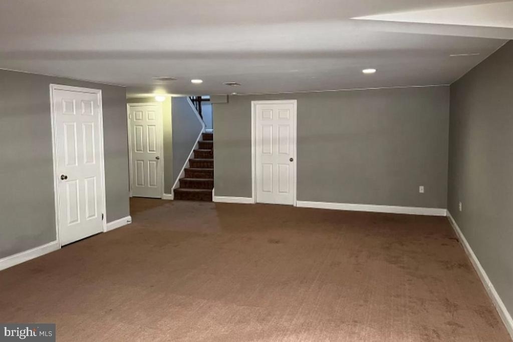 1424 Redwood Court - Photo 10