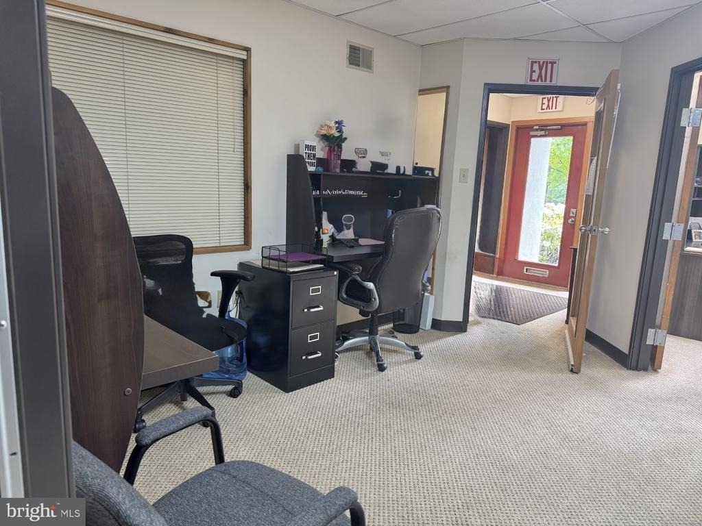 660 Exton Cmns - Photo 1