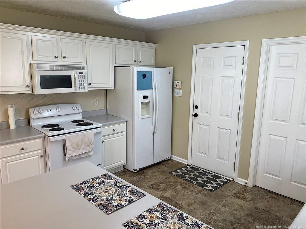 675 Americana Drive - Photo 9