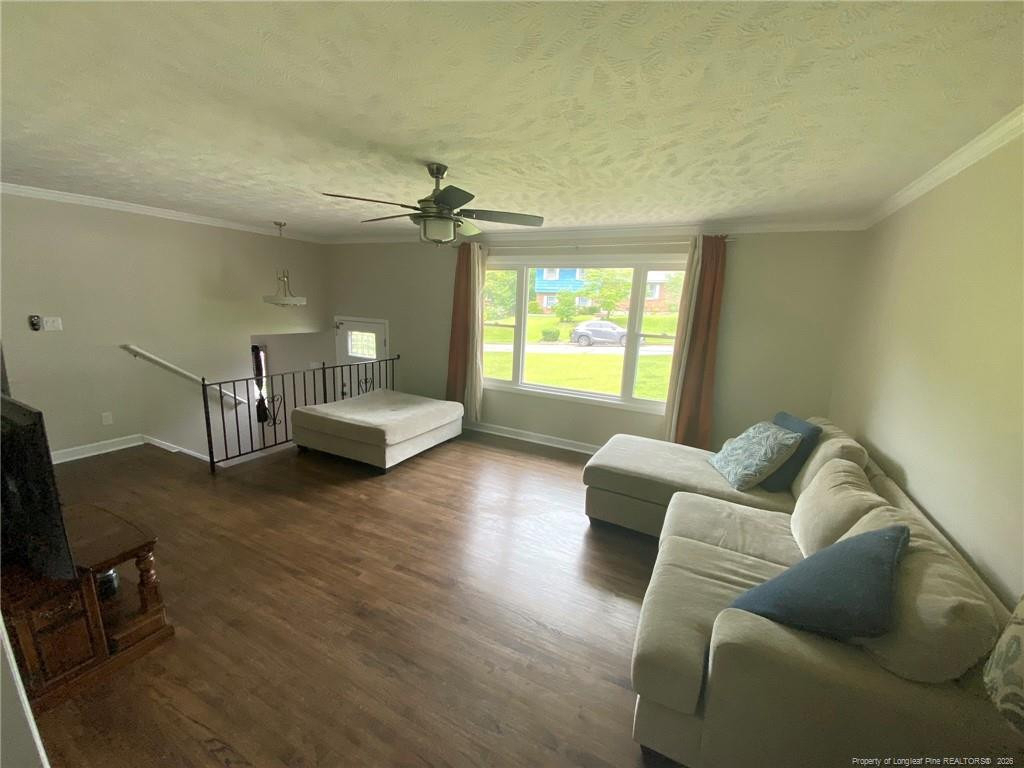 3308 Cranbrook Drive - Photo 3