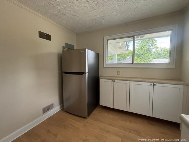 469 Mcphee Drive - Photo 2