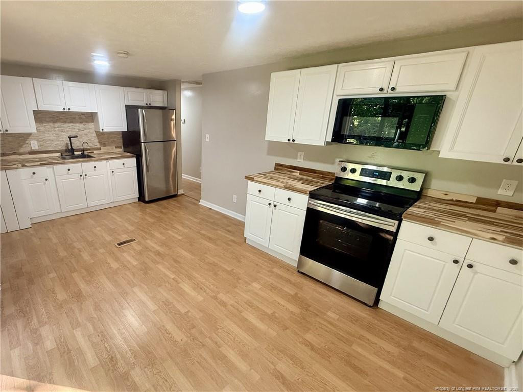 2346 Lake Avenue - Photo 2