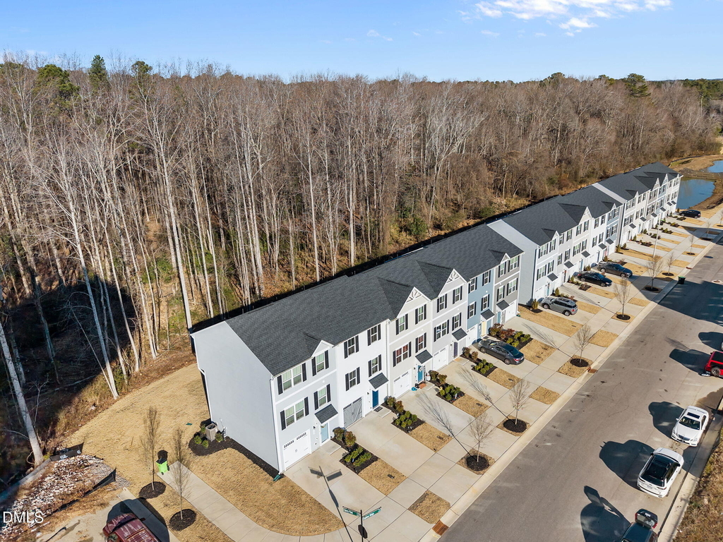 103 Equinox Rdg Terrace - Photo 4